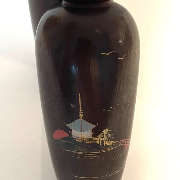 Brown Pair of Asian Vases With Hand Painted Japanese Scene Folk Art - Picture 6 of 9